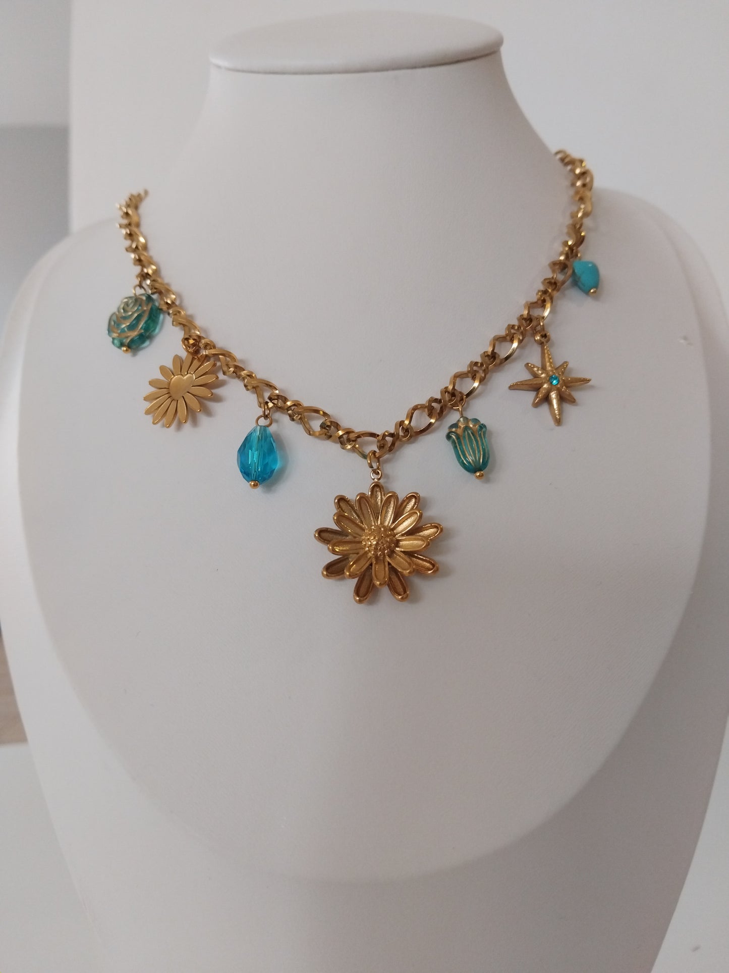 Collier Eve