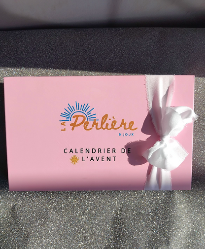 Calendrier de l’Avent – 12 cases finition argenté