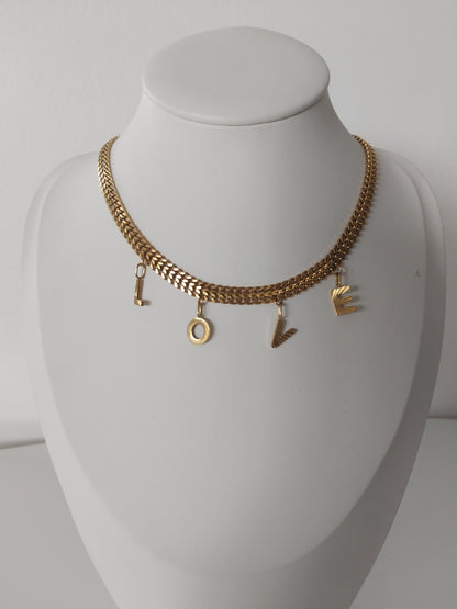 Collier Lara