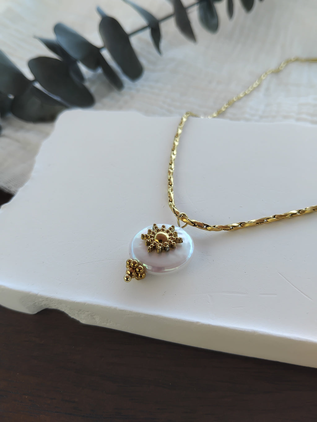 Collier Capri