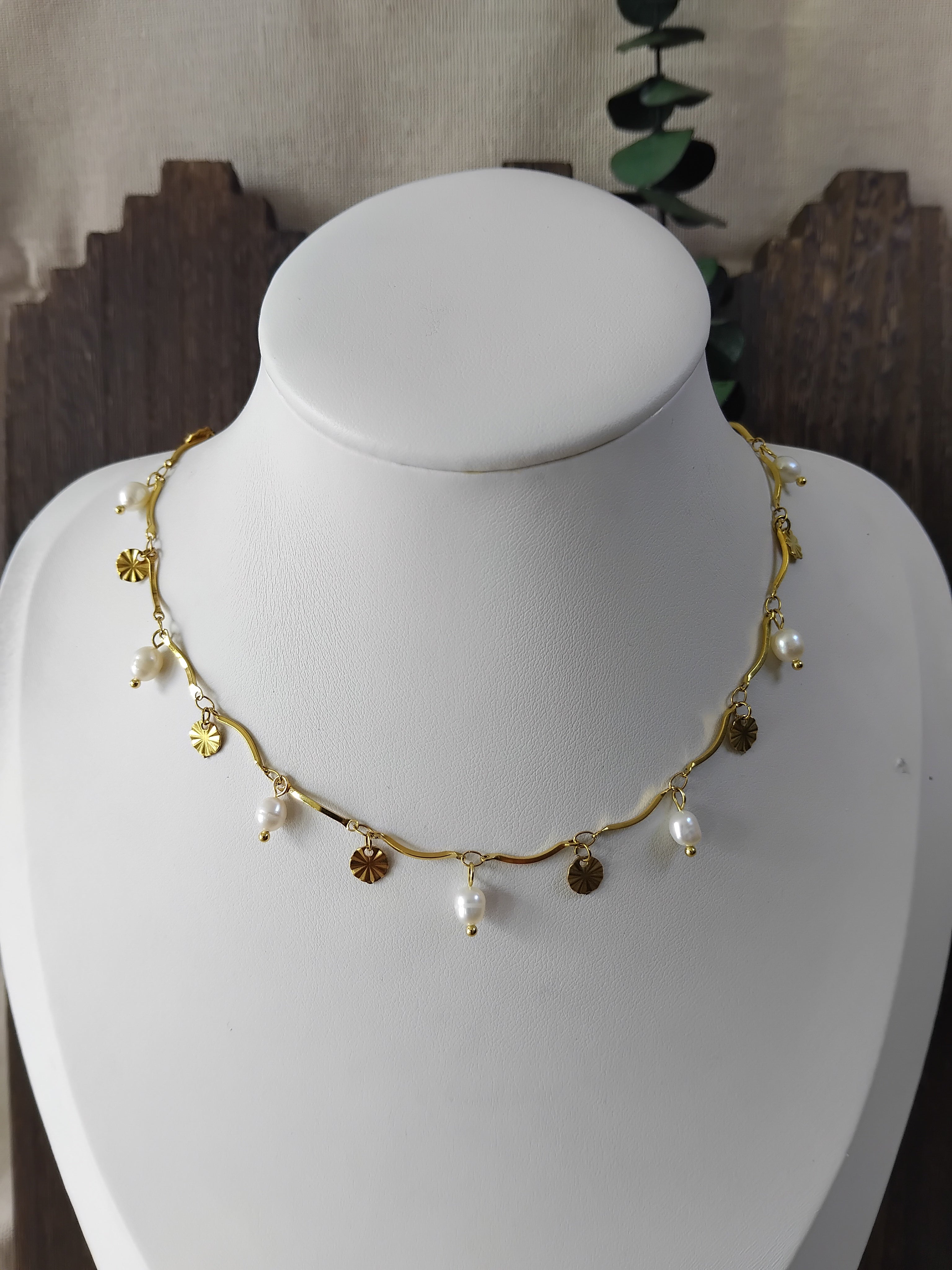Collier Olivia