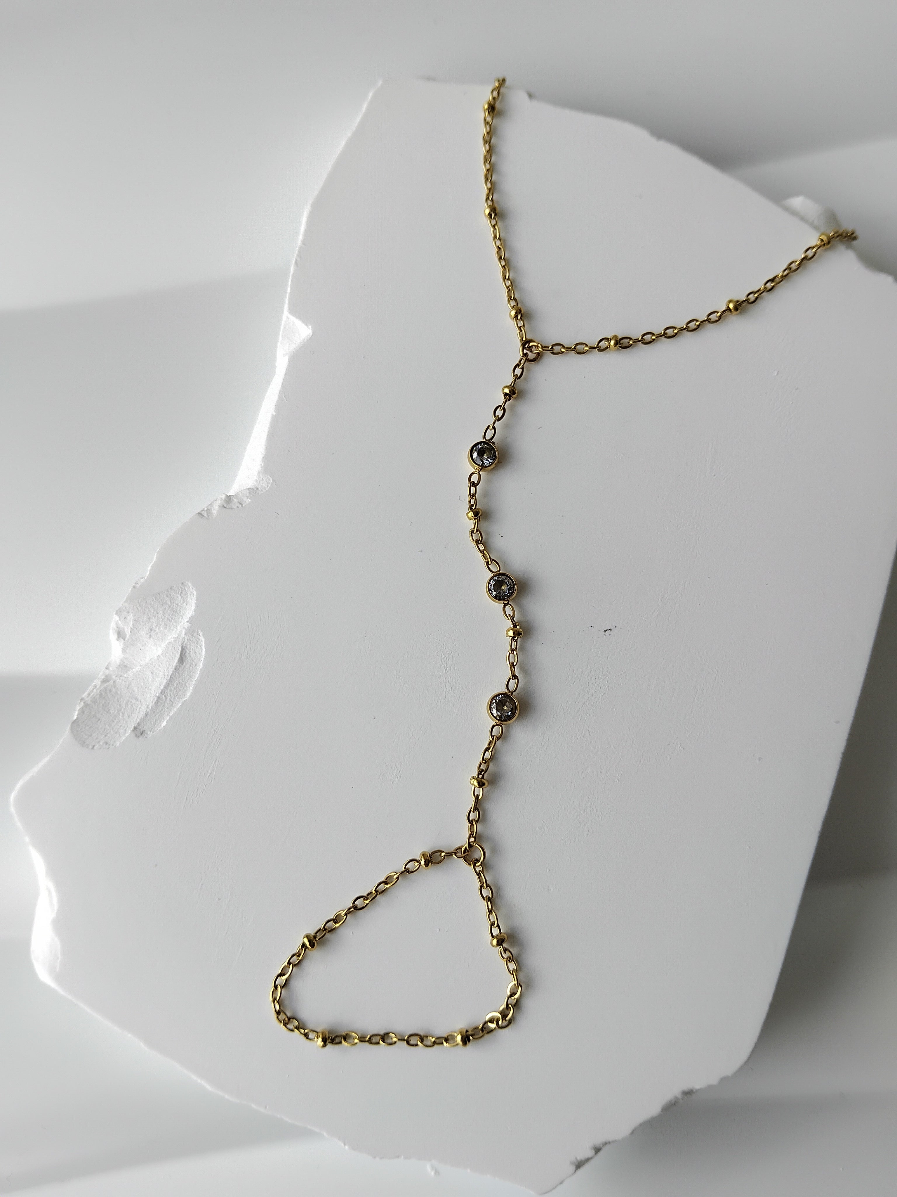 Bijou de main Gabrielle