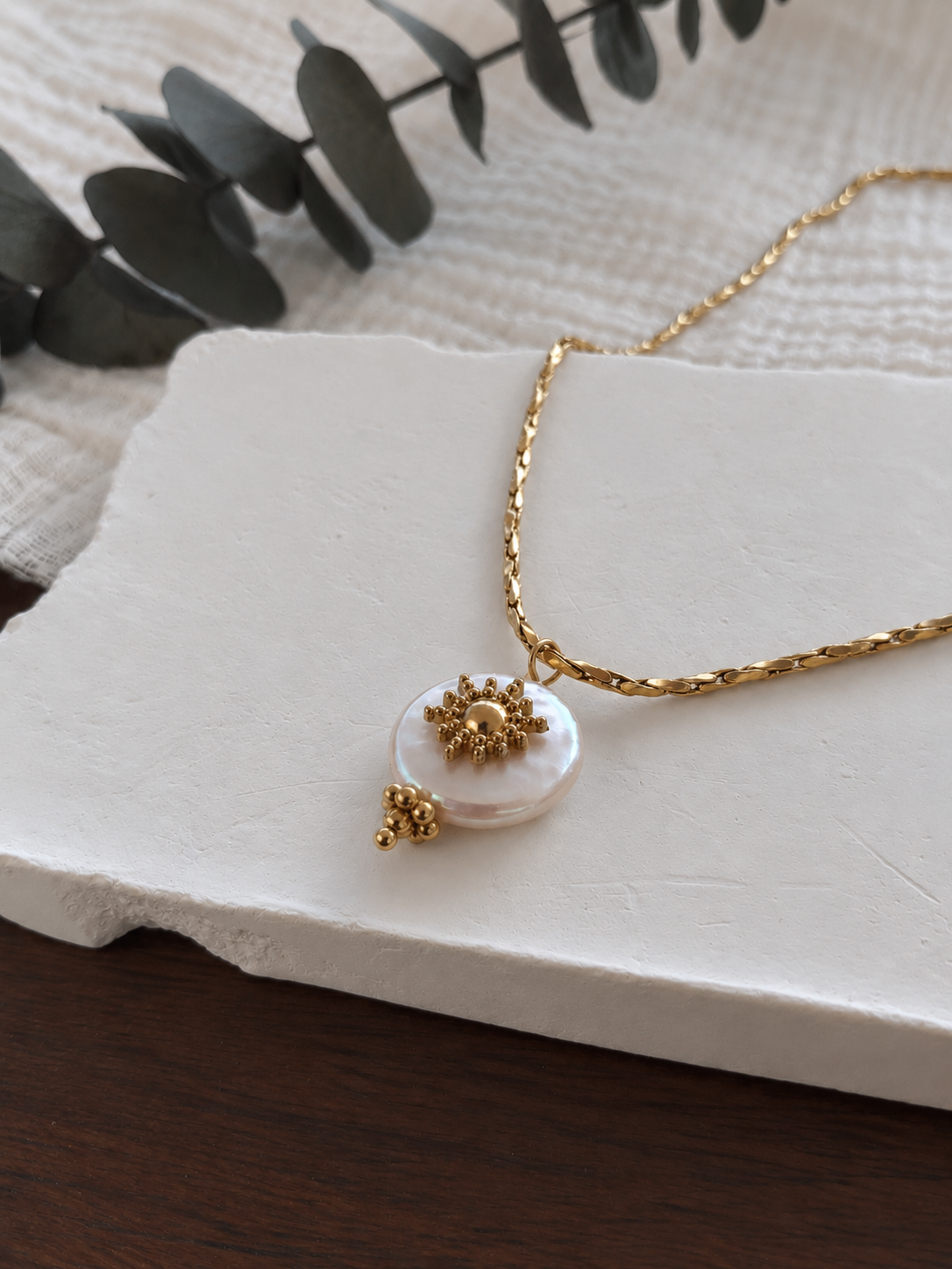 Collier Capri