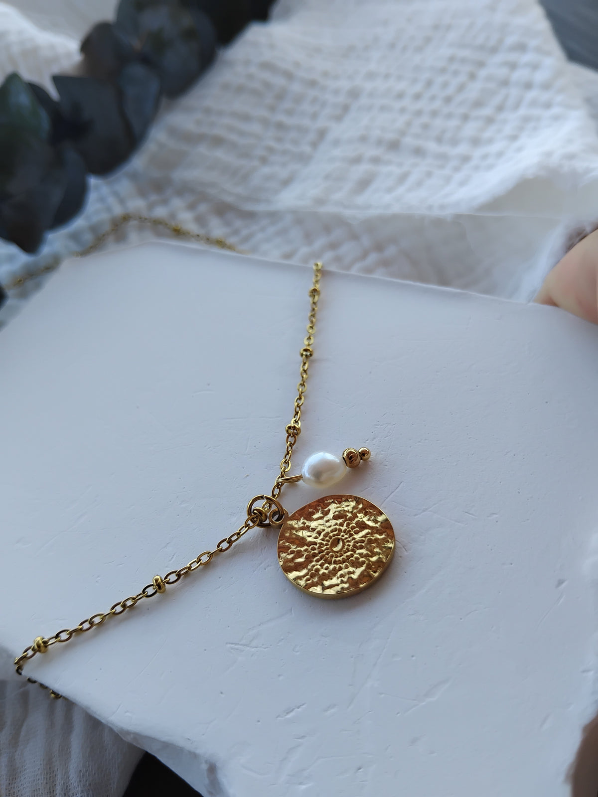 Collier Nora