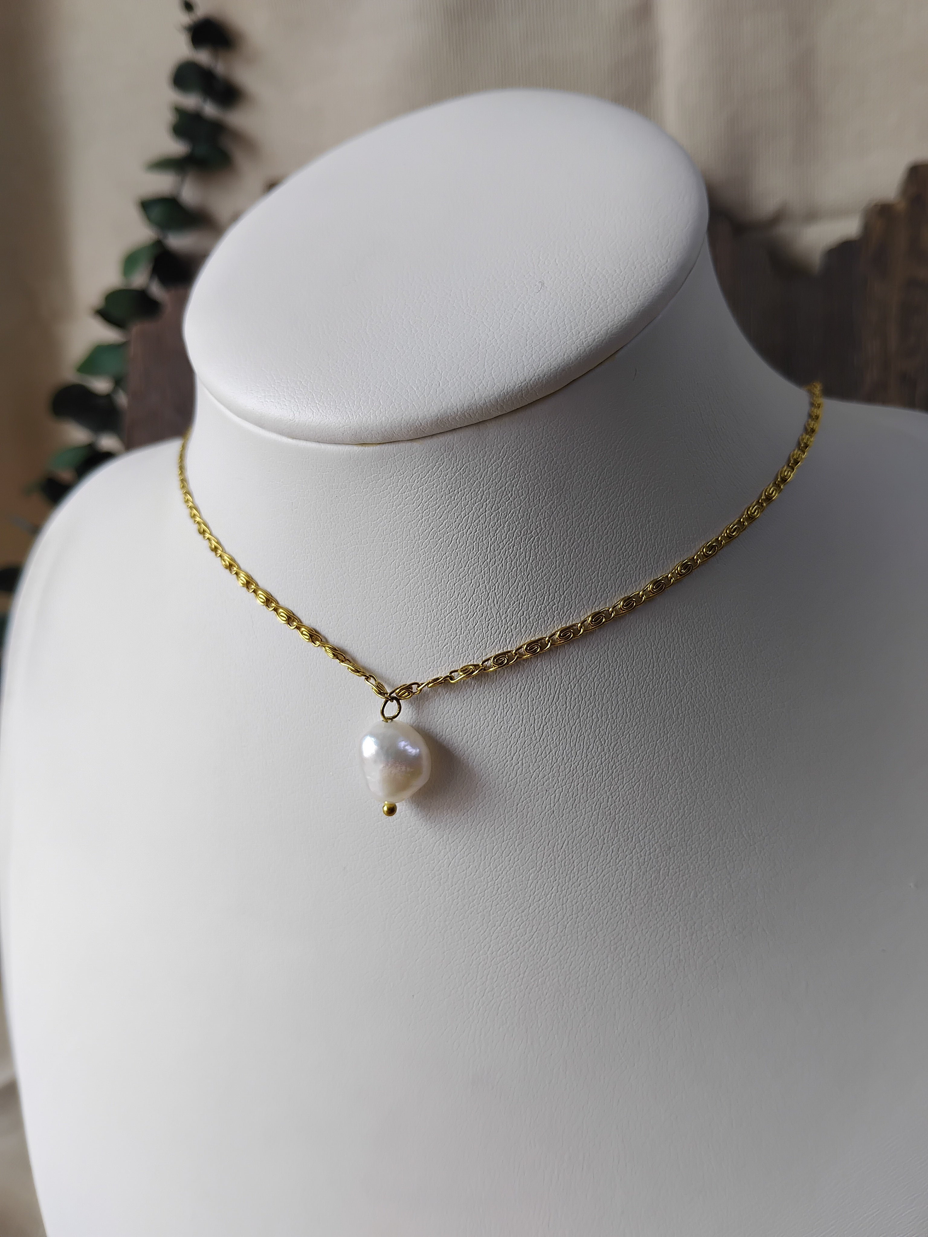 Collier de dos Céleste