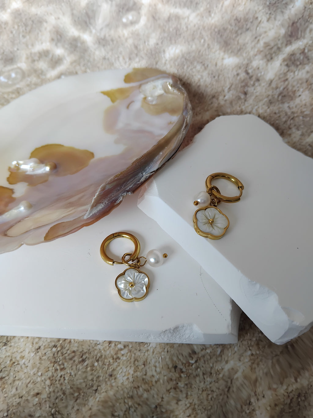 Boucles d'oreilles Tiaré